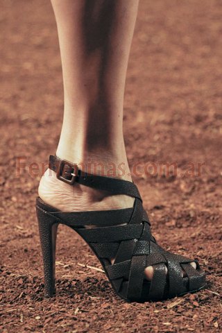 Calzado taco aguja moda 2012 DETALLES Hermes